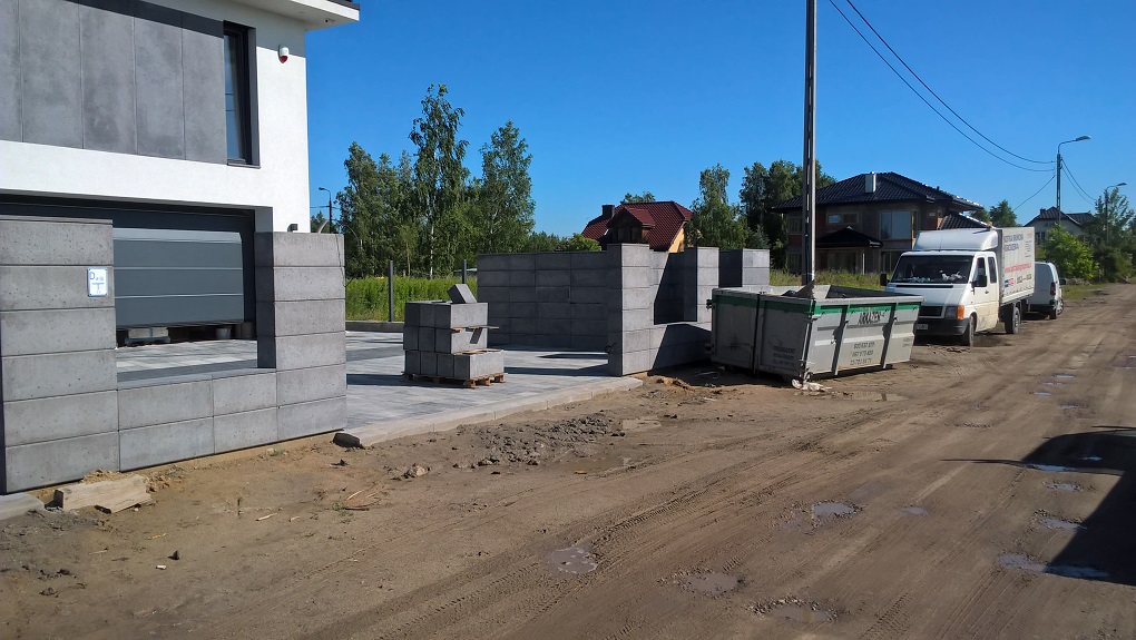 Frontzaun TRAWERTYN AL